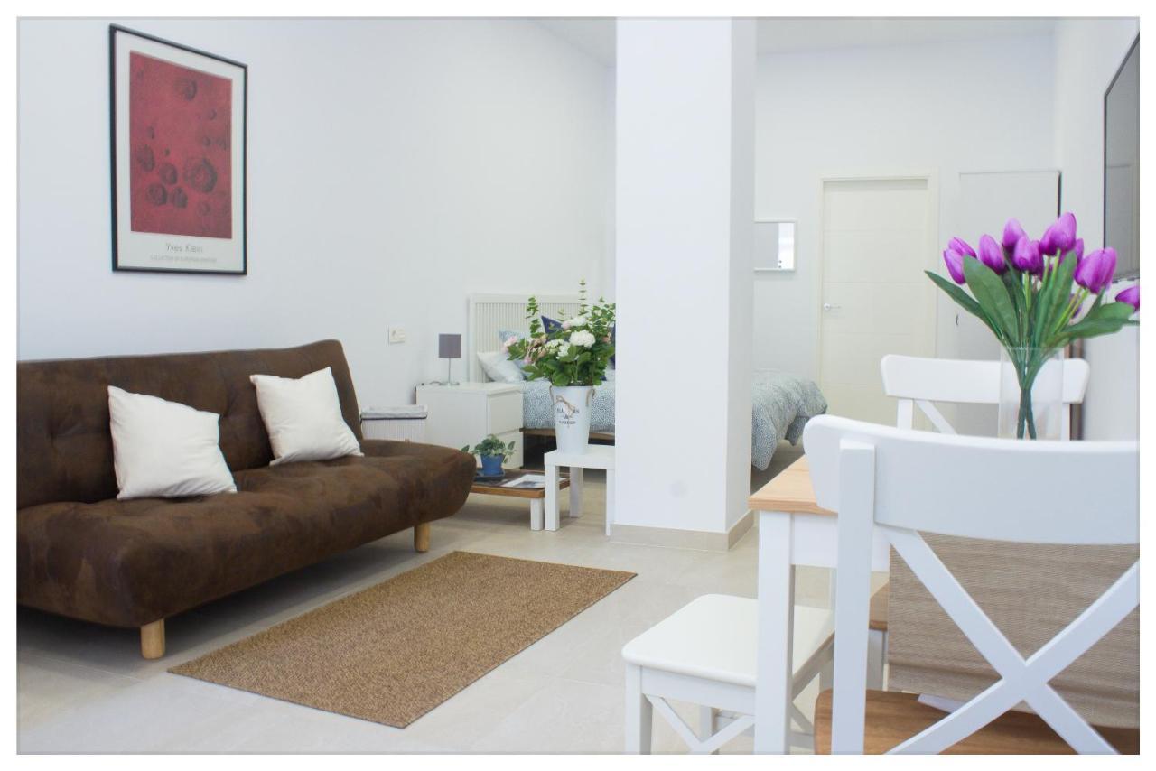 Estacion-Centro Vialia Apartment Malaga Ngoại thất bức ảnh