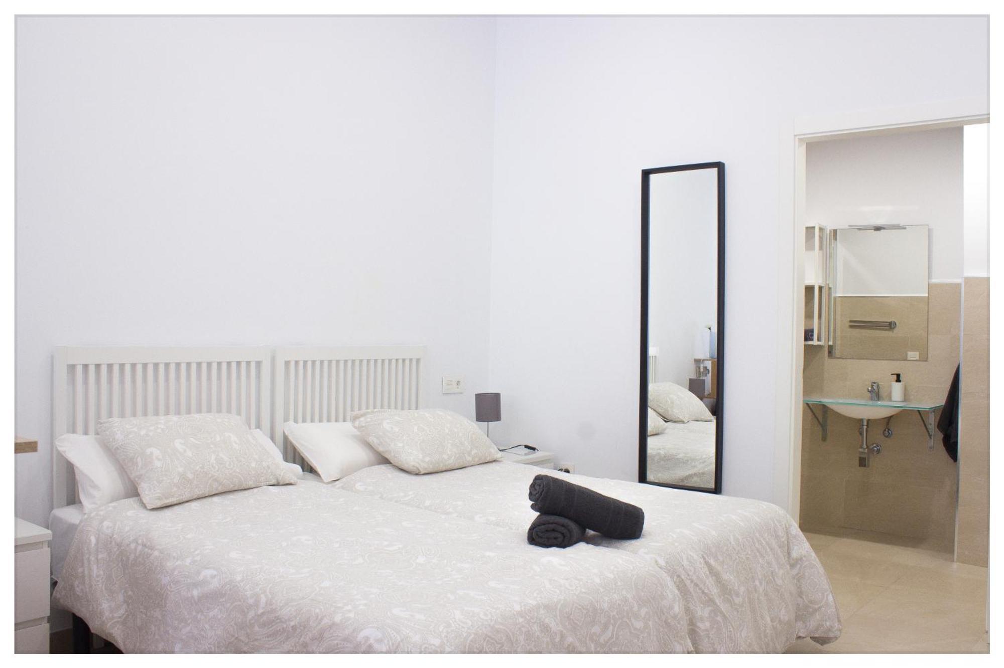 Estacion-Centro Vialia Apartment Malaga Phòng bức ảnh