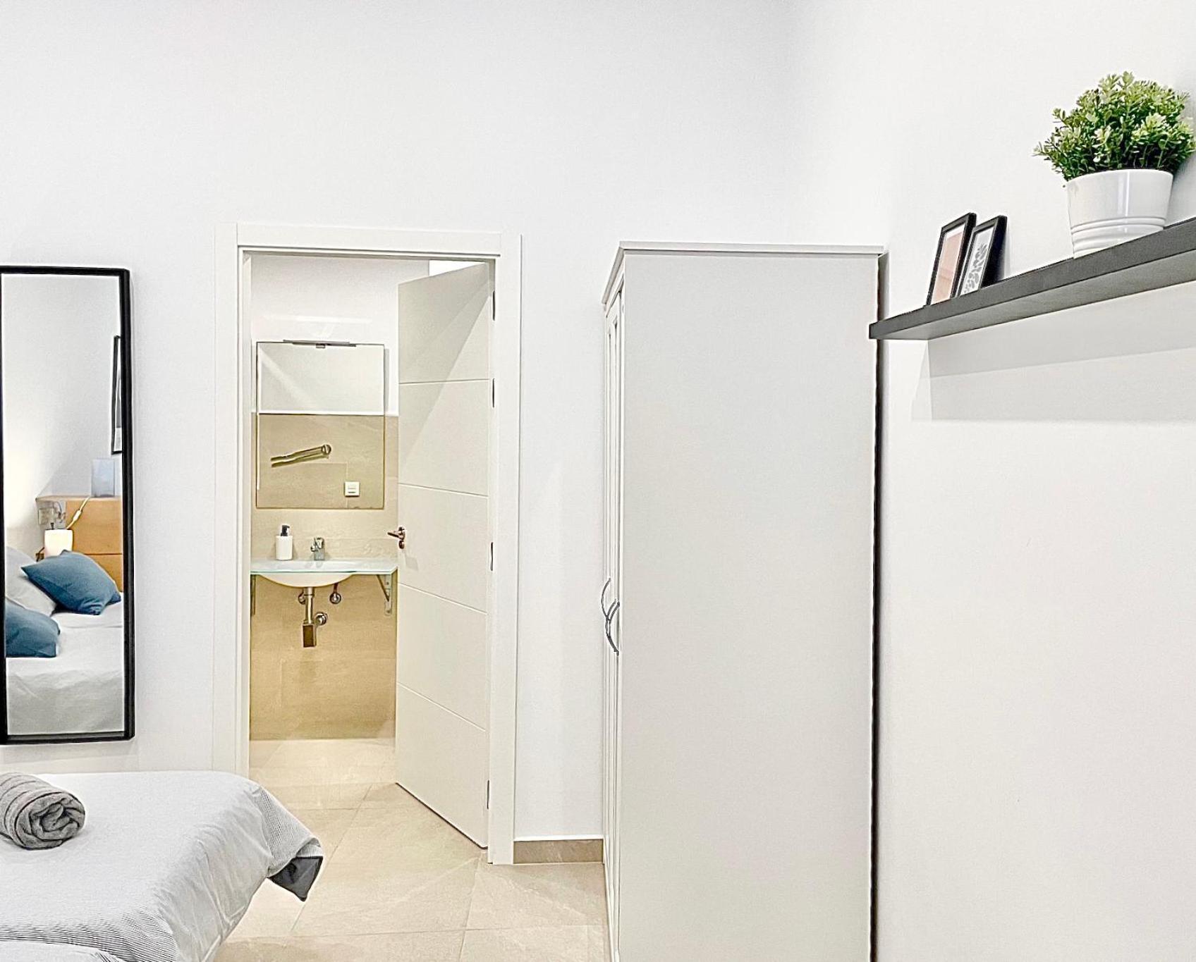 Estacion-Centro Vialia Apartment Malaga Phòng bức ảnh